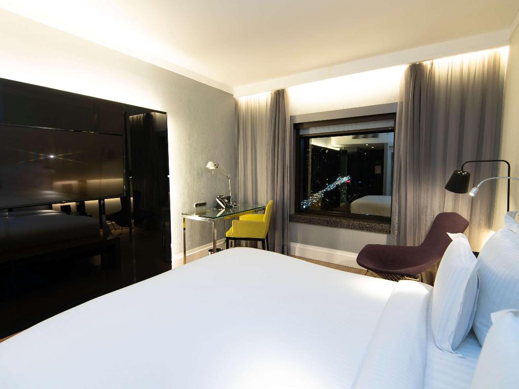 hotel-thumb