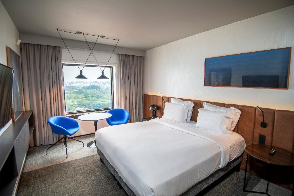 hotel-thumb