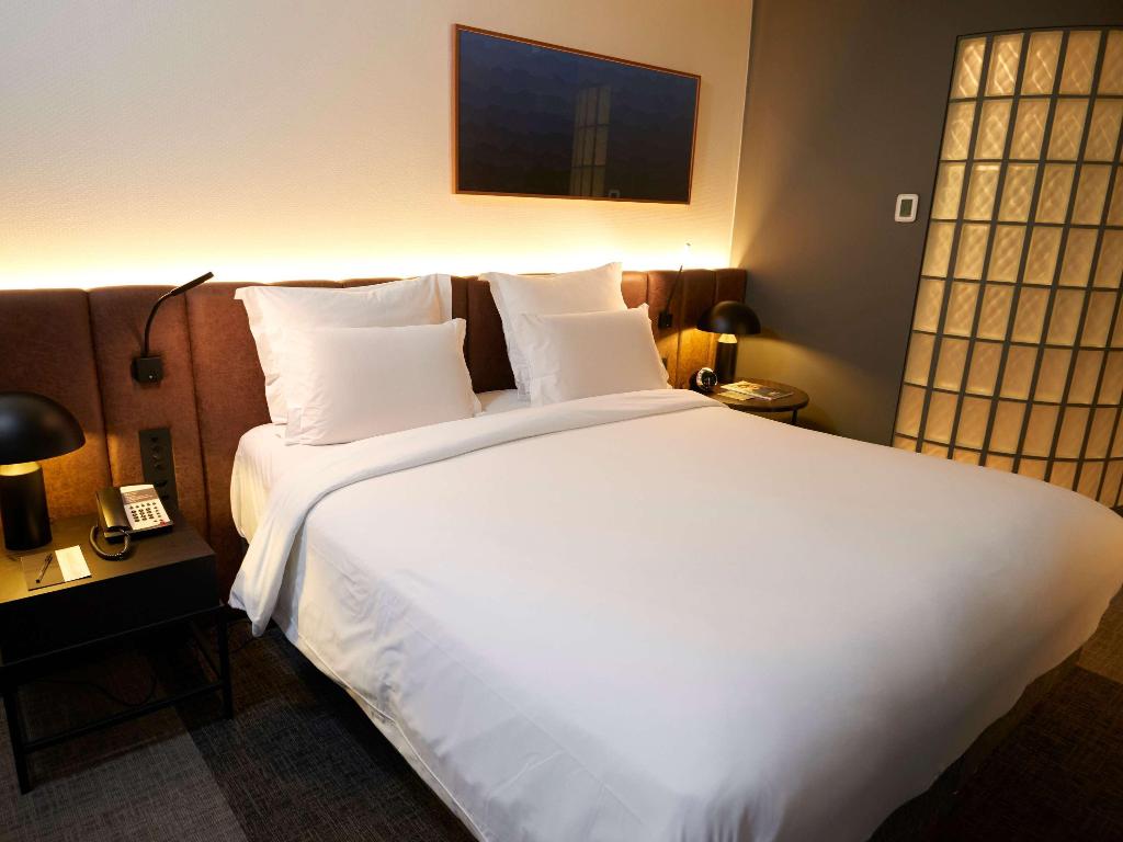 hotel-thumb