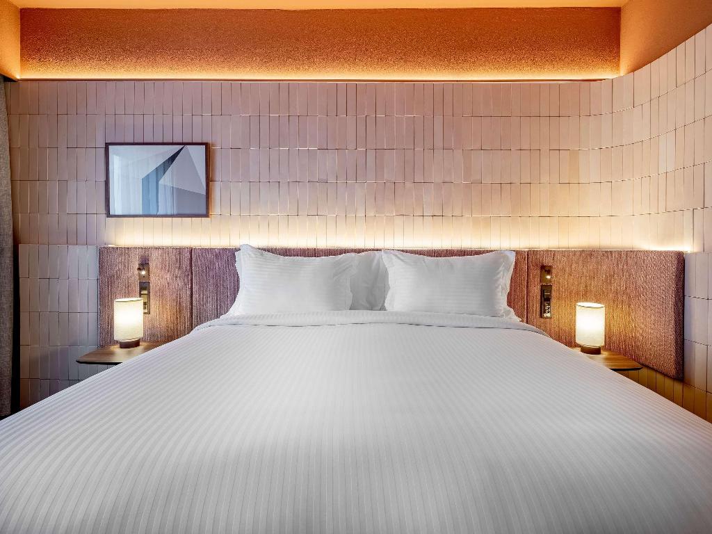 hotel-thumb