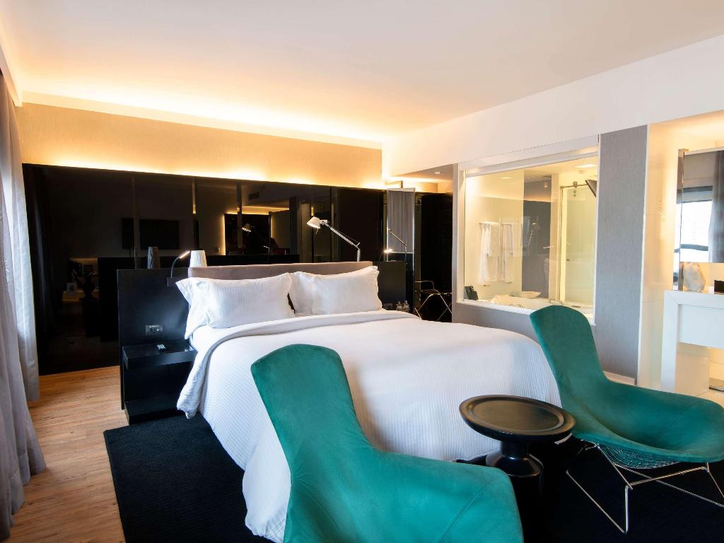 hotel-thumb