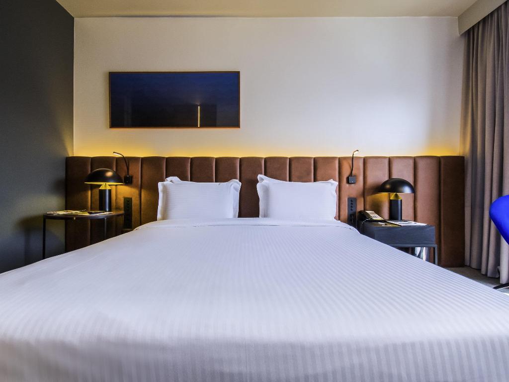 hotel-thumb