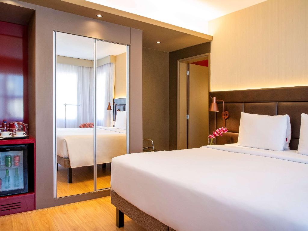 hotel-thumb