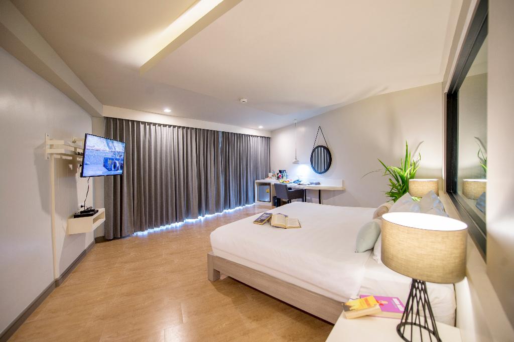 hotel-thumb