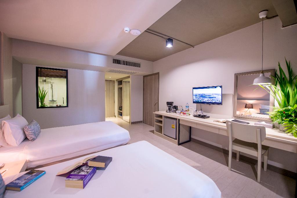 hotel-thumb