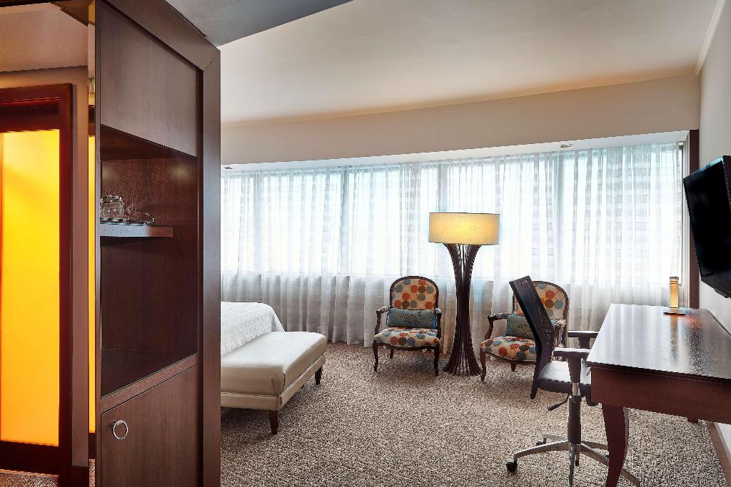 hotel-thumb