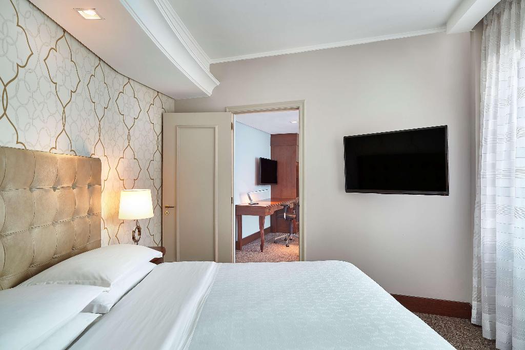 hotel-thumb