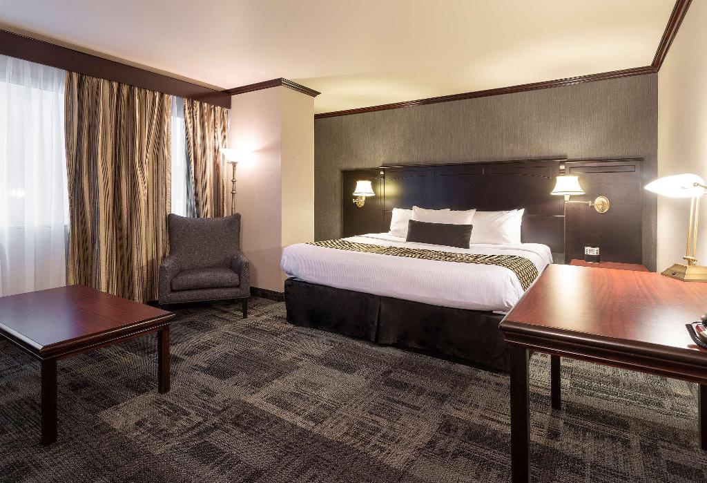Best Western Plus City Centre/Centre-Ville photo 125