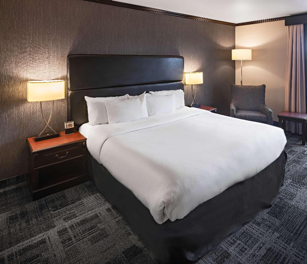 Best Western Plus City Centre/Centre-Ville photo 149