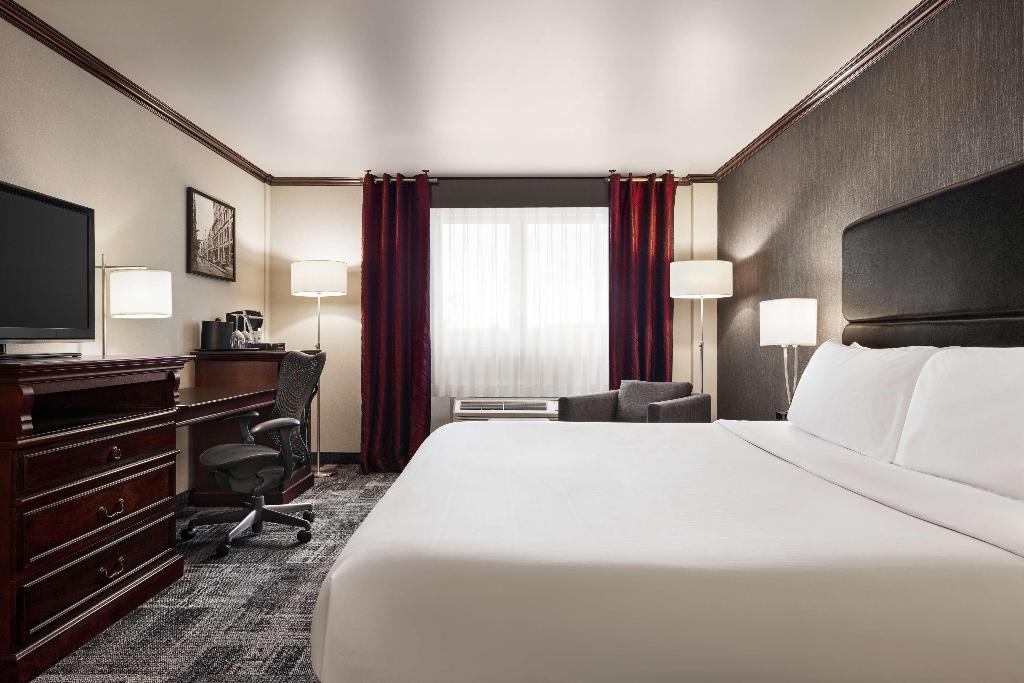Best Western Plus City Centre/Centre-Ville photo 157