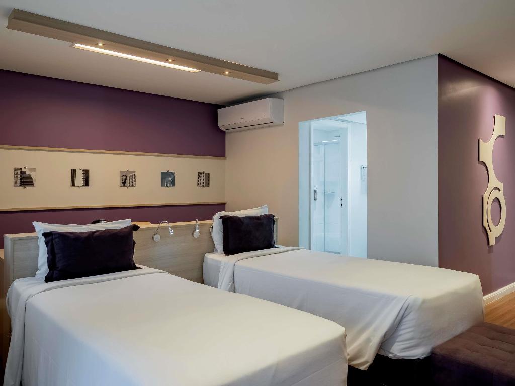 hotel-thumb