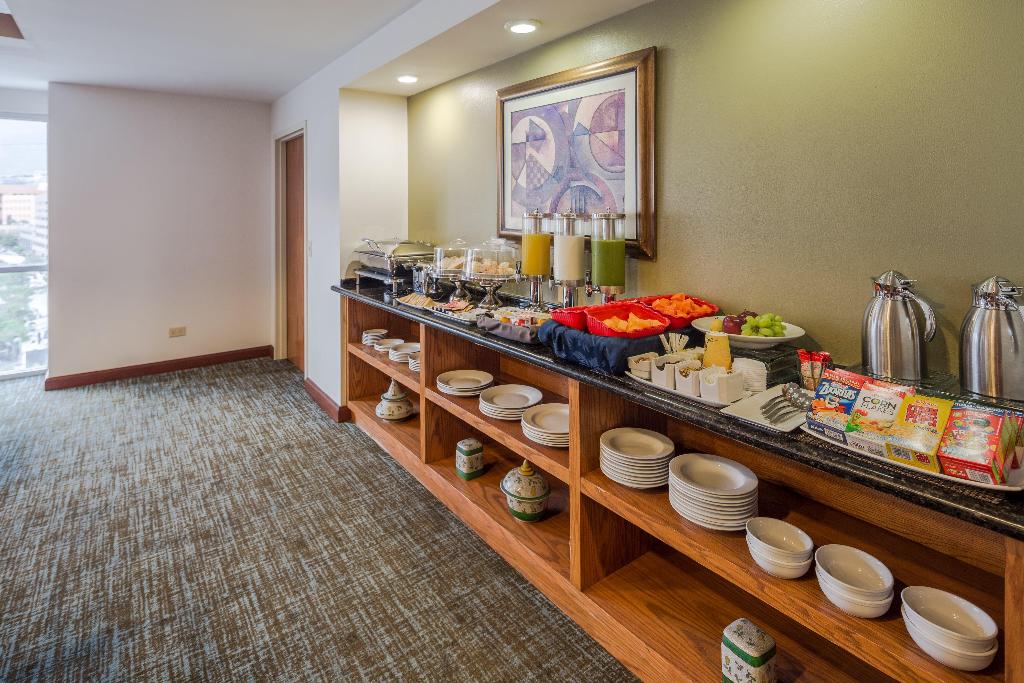 Holiday Inn Monterrey Valle photo 105