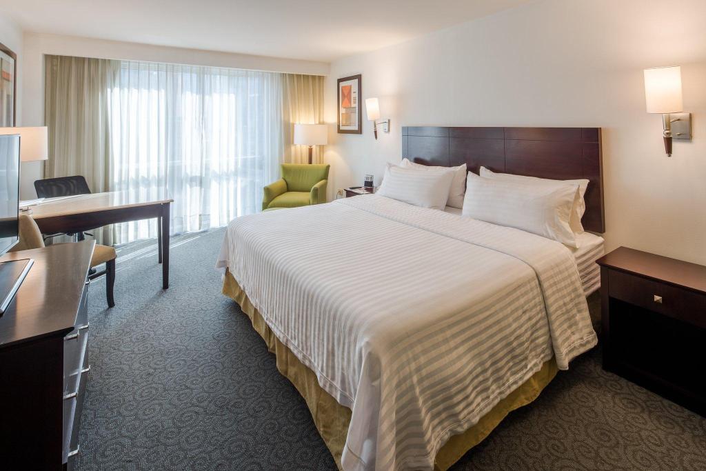 Holiday Inn Monterrey Valle photo 92