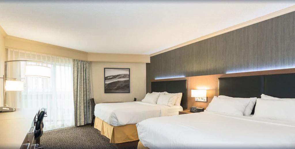 Holiday Inn Express Edmonton Downtown