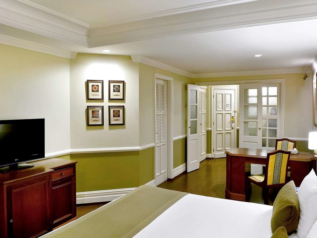 hotel-thumb