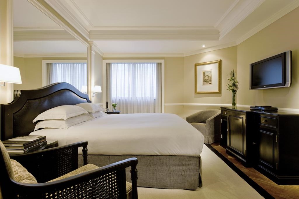 hotel-thumb