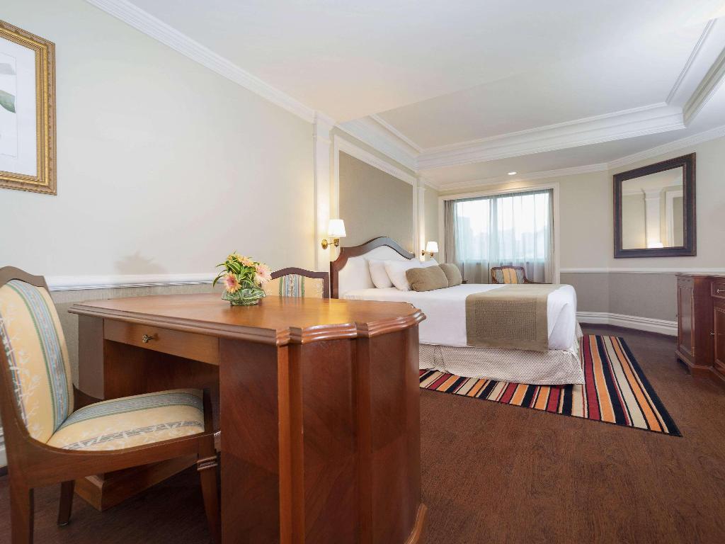 hotel-thumb