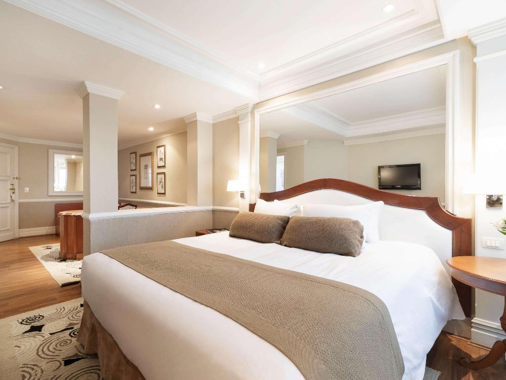 hotel-thumb