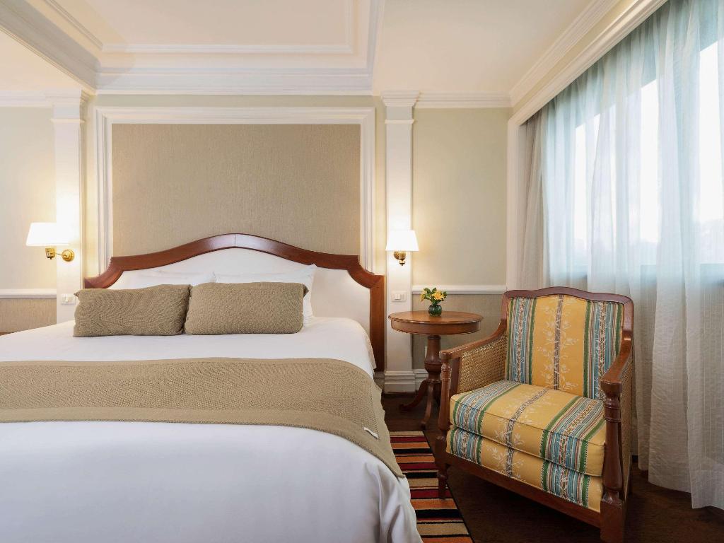 hotel-thumb