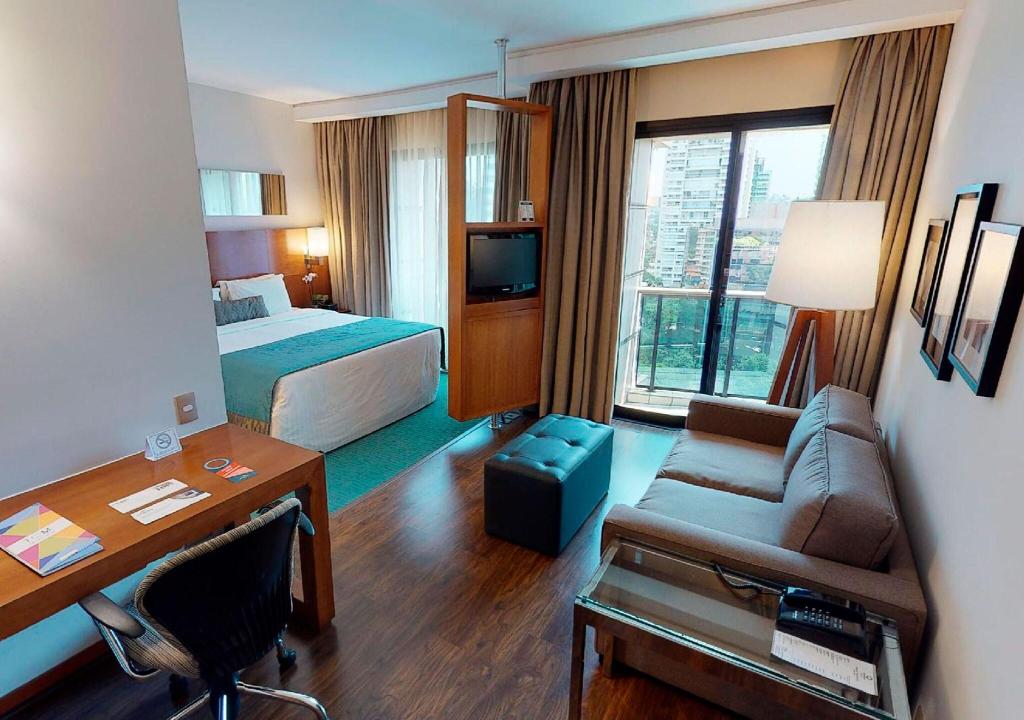 hotel-thumb
