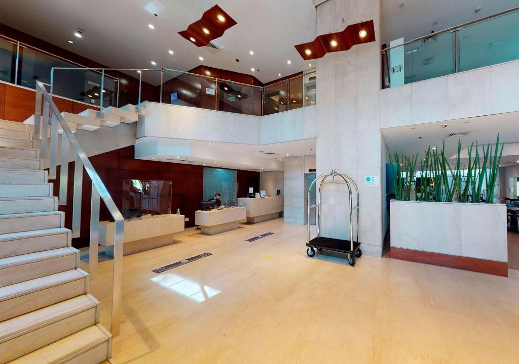 hotel-thumb