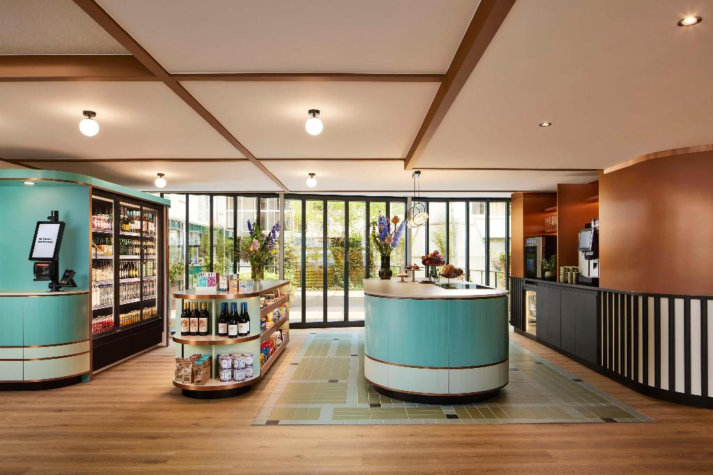 Hotel Avani Museum Quarter Amsterdam Hotel-previously NH, Niederlande, Amsterdam. Großes 62