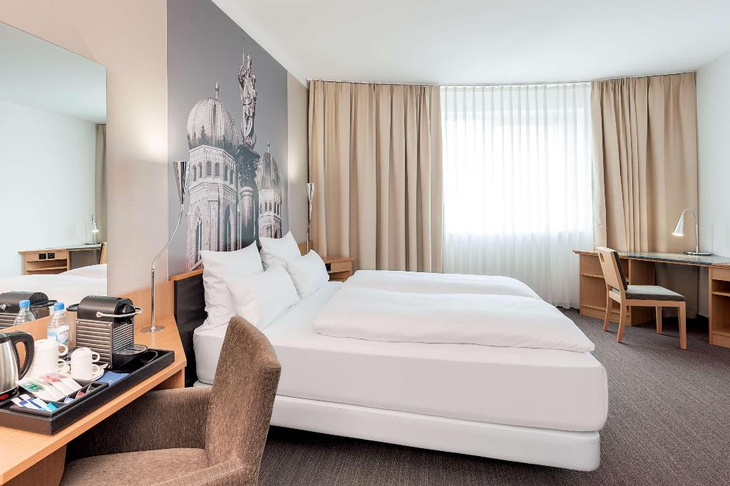 hotel-thumb