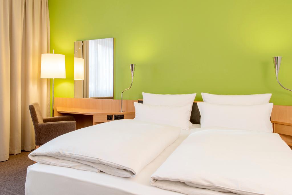 hotel-thumb