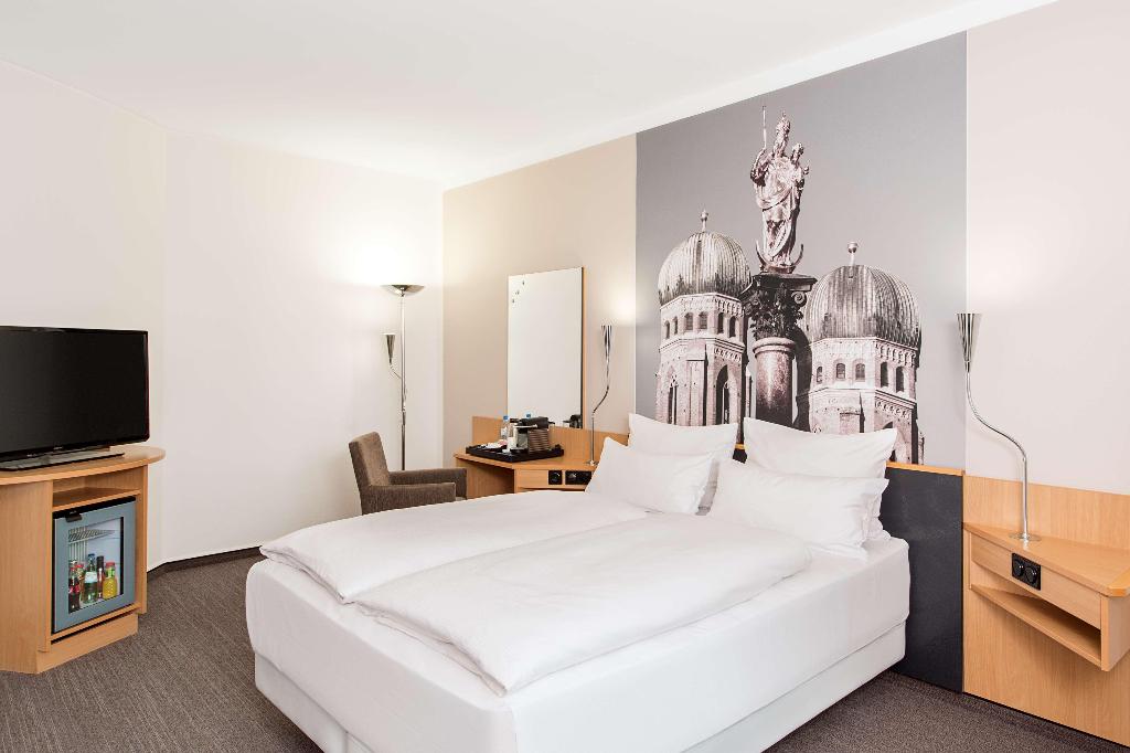 hotel-thumb