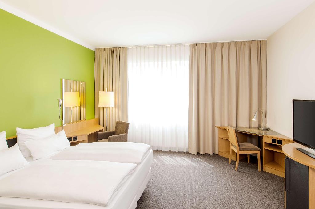 hotel-thumb