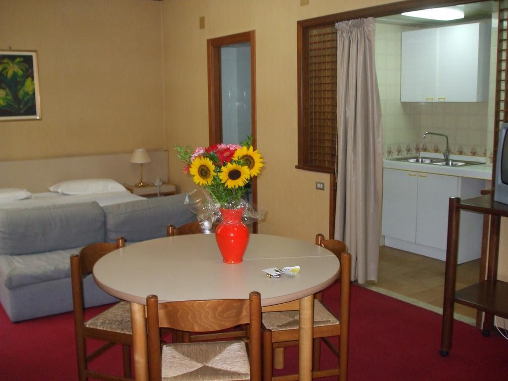 Hotel Albergo Mediterraneo, Italien, Palermo. Großes 2