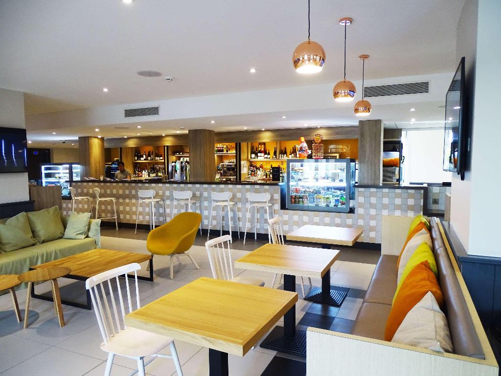 Hotel Campanile Val de France Ex Kyriad Disneyland, Frankreich, Magny-le-Hongre. Großes 1