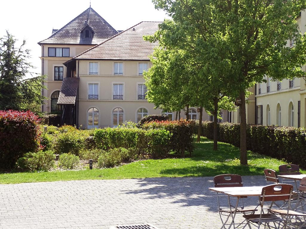 Hotel Campanile Val de France Ex Kyriad Disneyland, Frankreich, Magny-le-Hongre. Großes 91