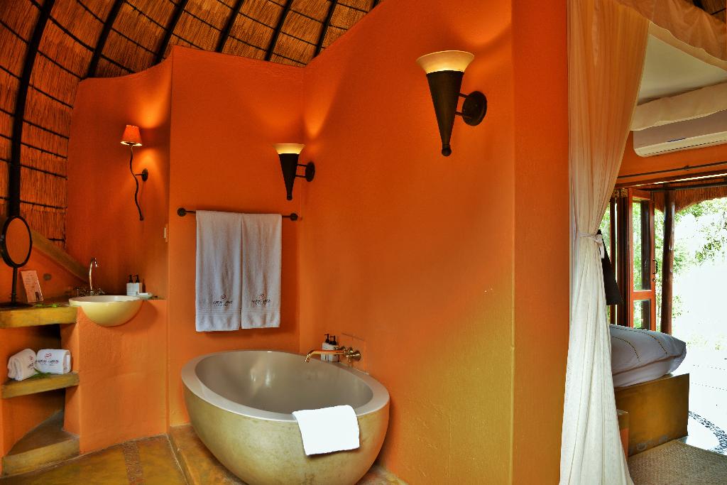 Hoyo Hoyo Safari Lodge