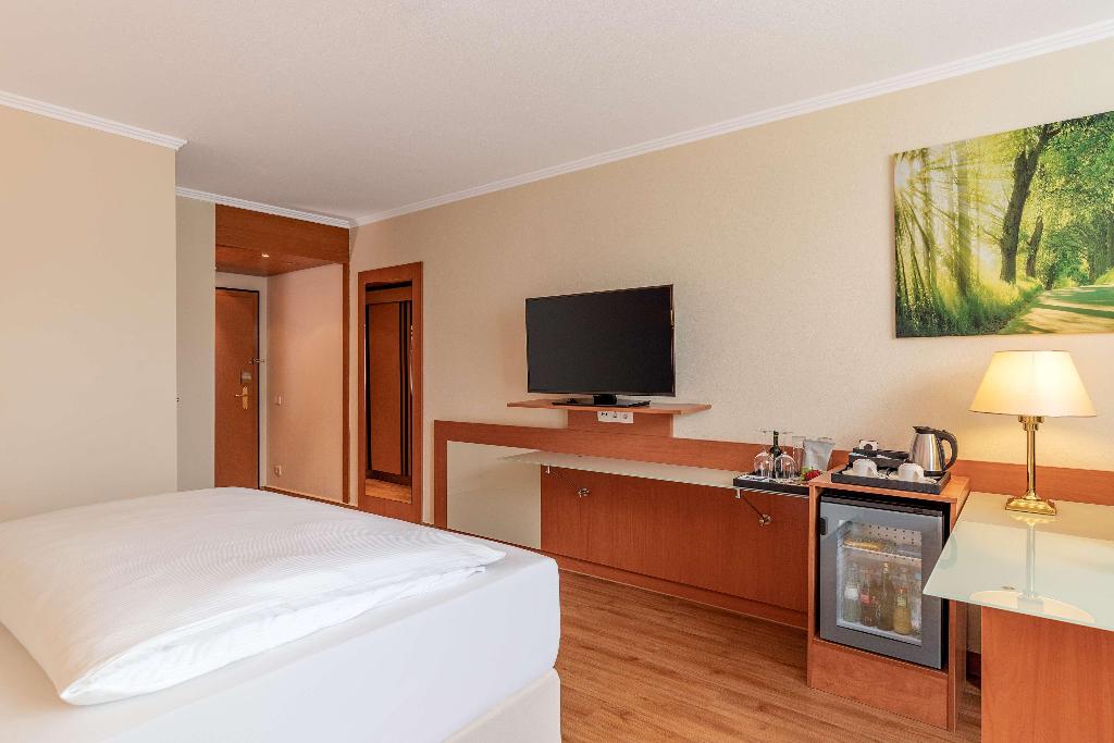hotel-thumb