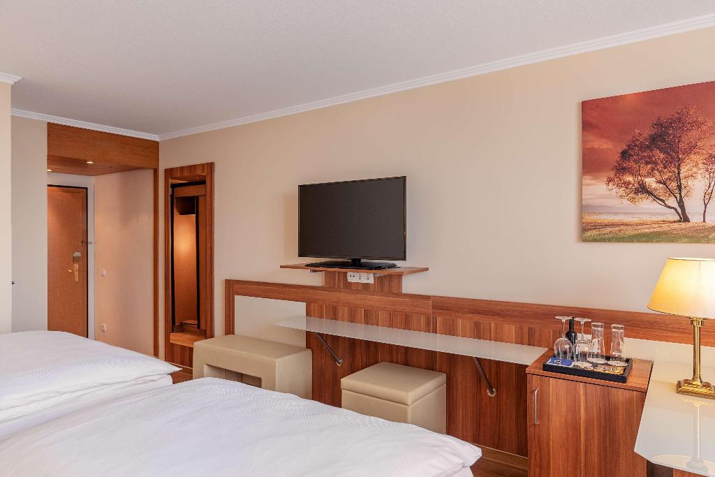 hotel-thumb