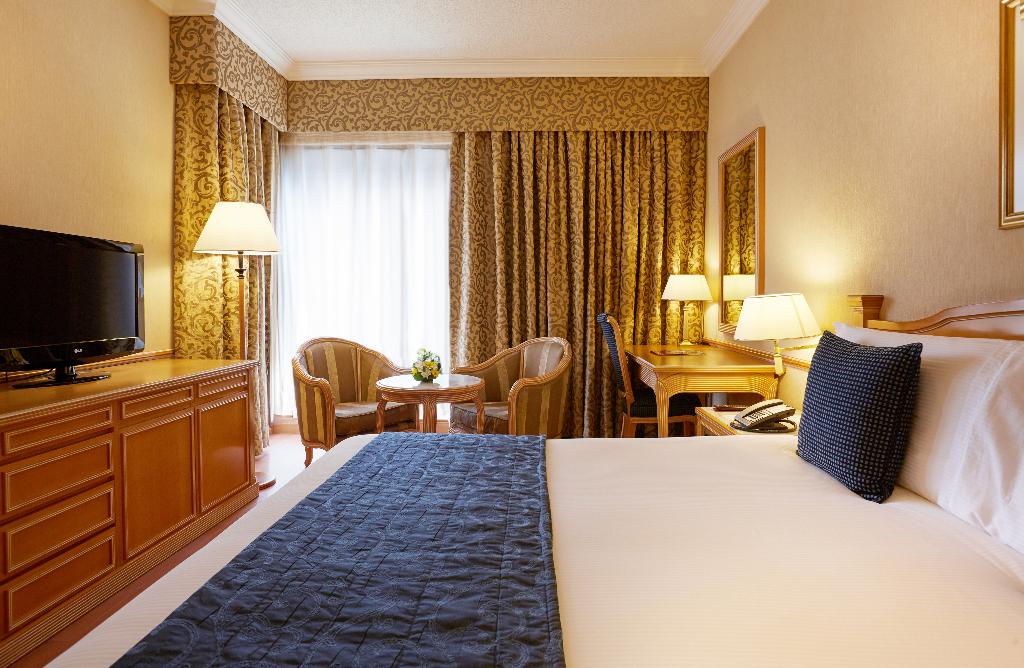 hotel-thumb