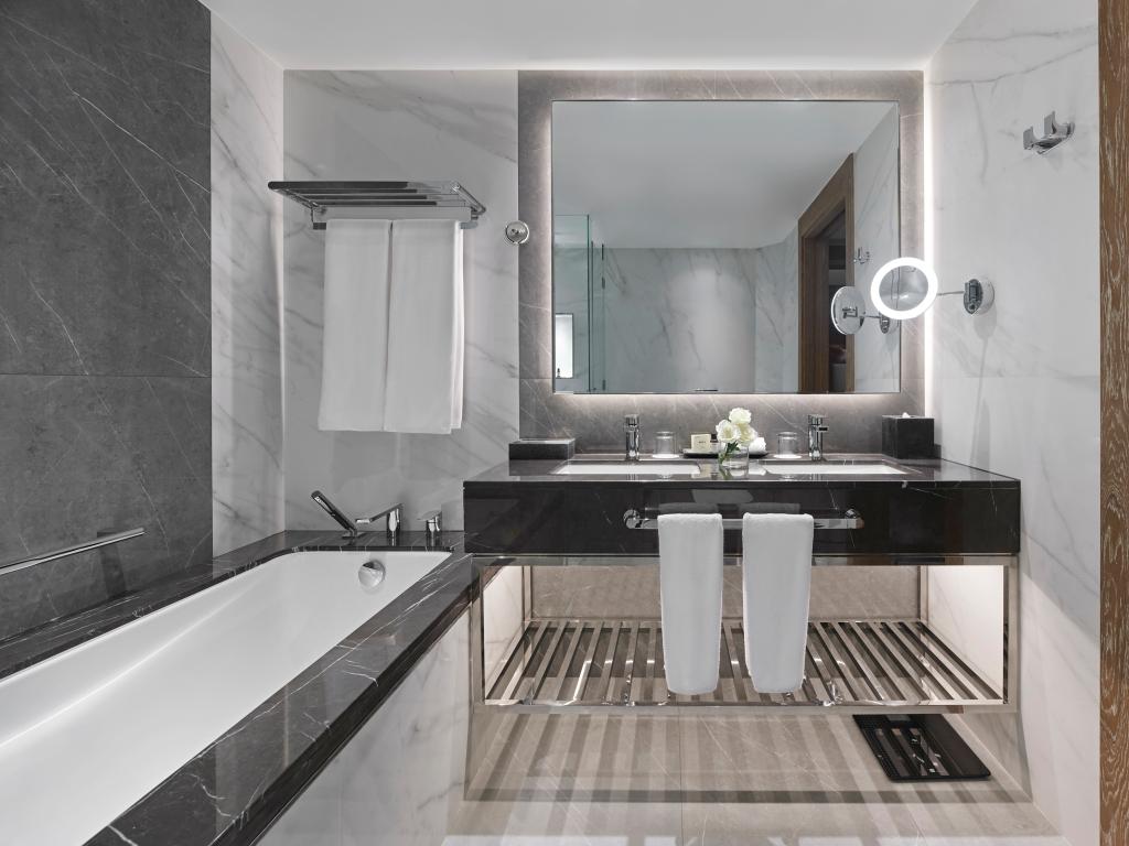 Hotel Fairmont Dubai, DIFC & Sheikh Zayed Road
