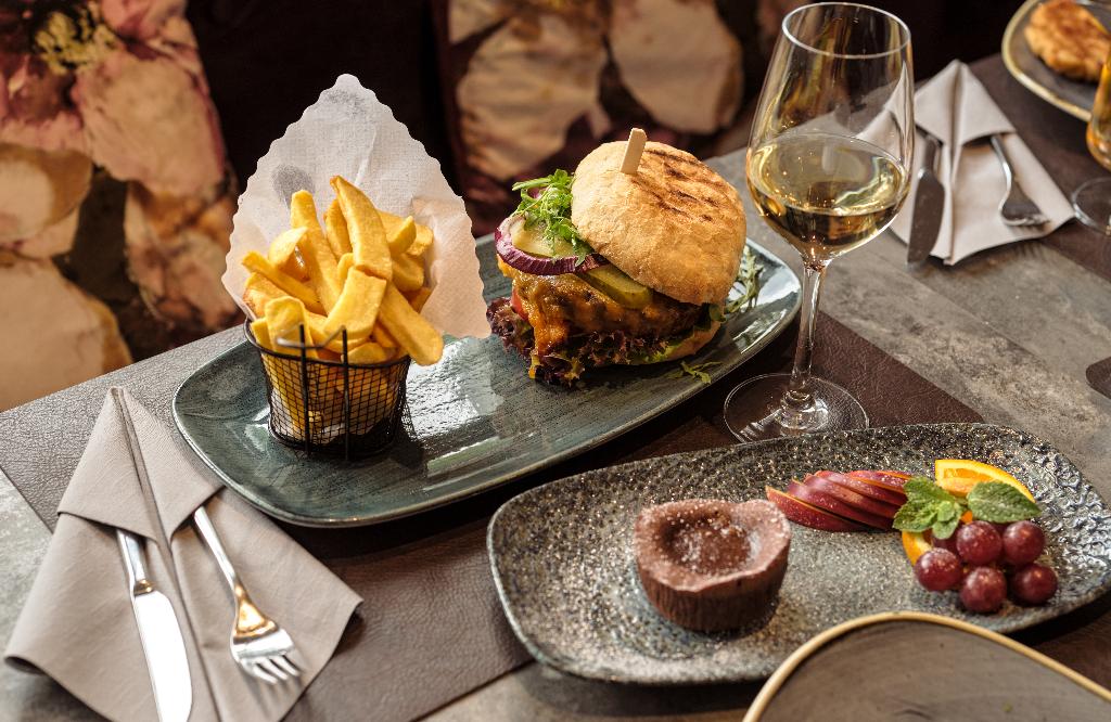 Hotel Leonardo Hotel Hamburg Elbbrücken, Deutschland, Hamburg. Großes 1