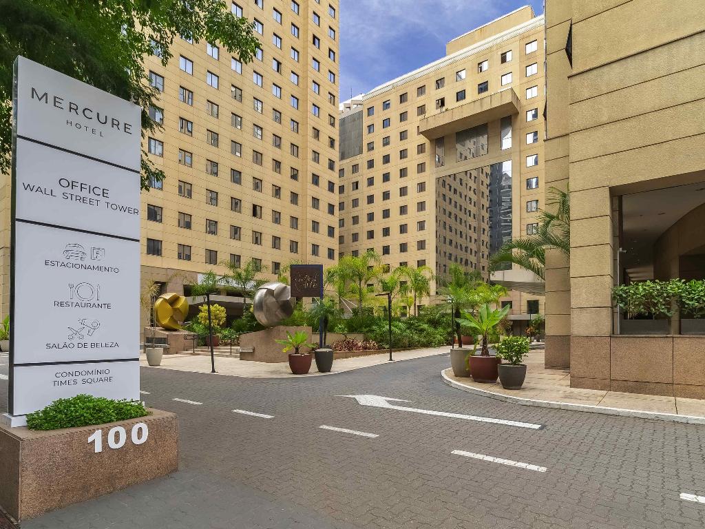 hotel-thumb