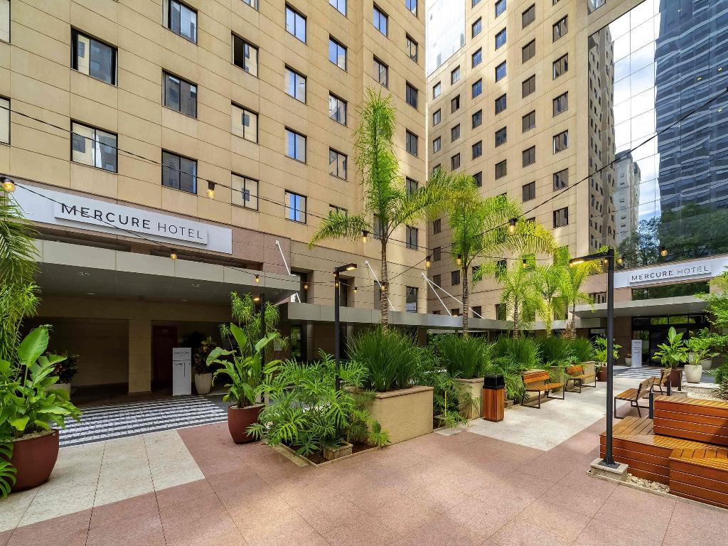 hotel-thumb