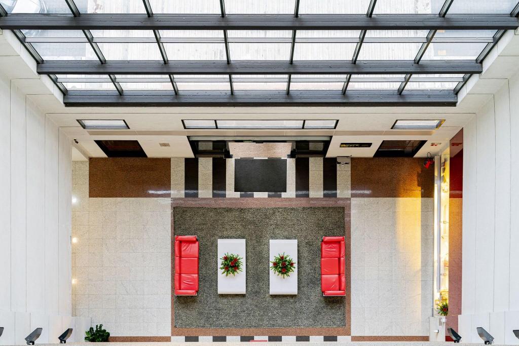 hotel-thumb