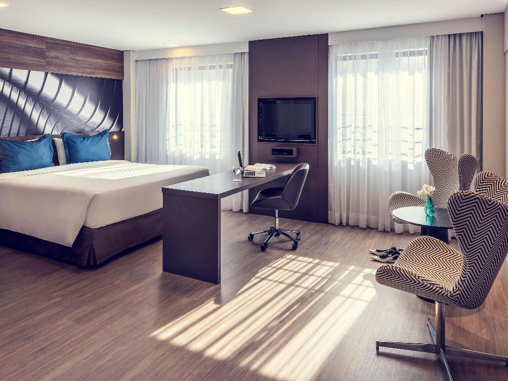 hotel-thumb