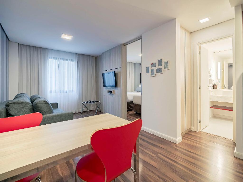 hotel-thumb