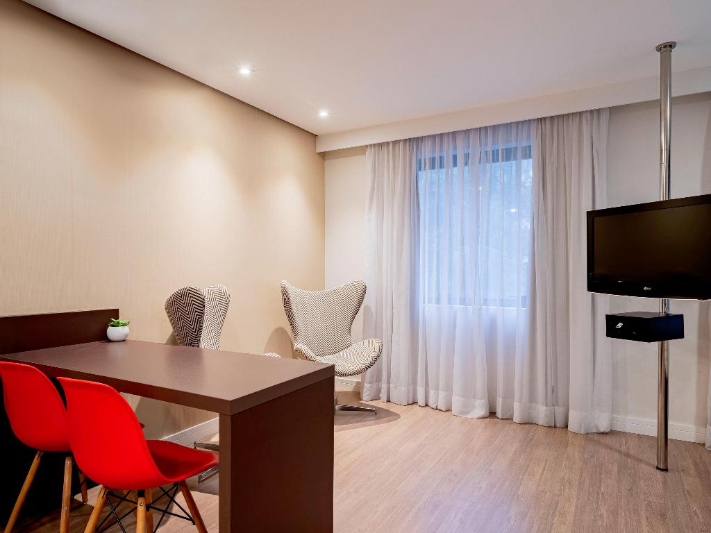 hotel-thumb