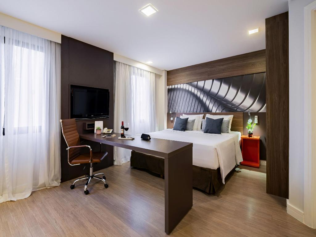hotel-thumb
