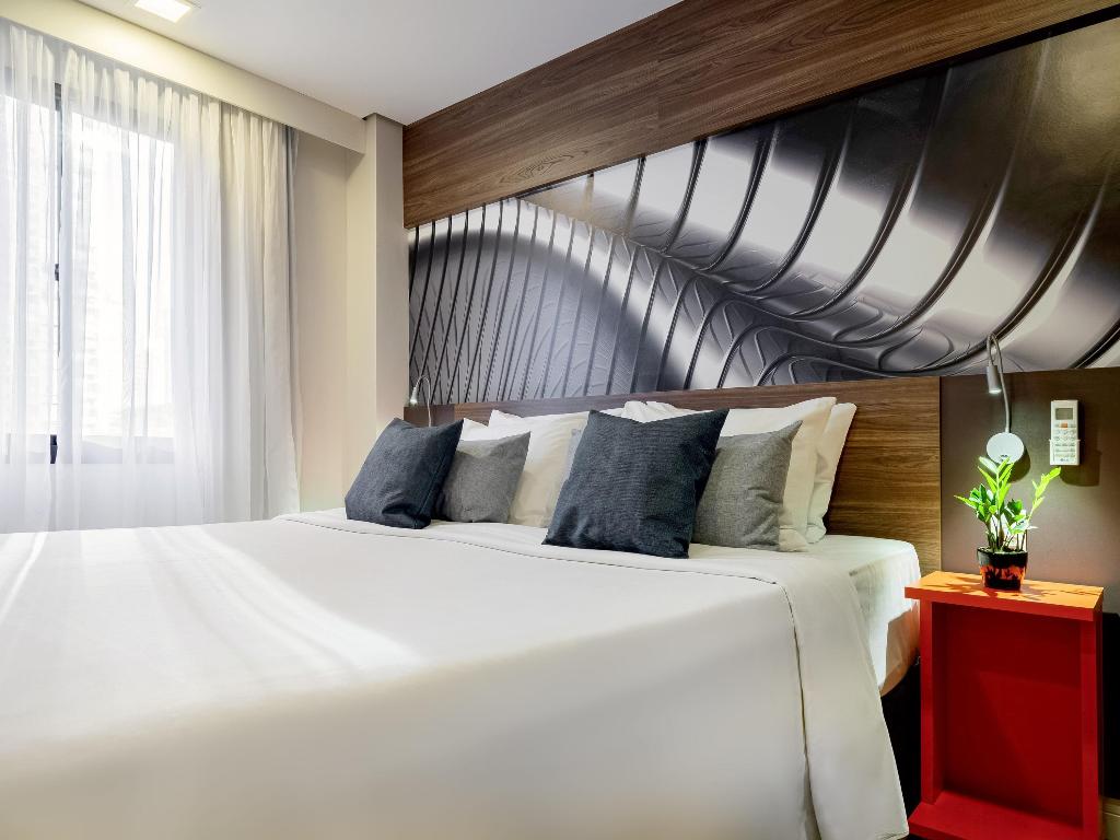 hotel-thumb