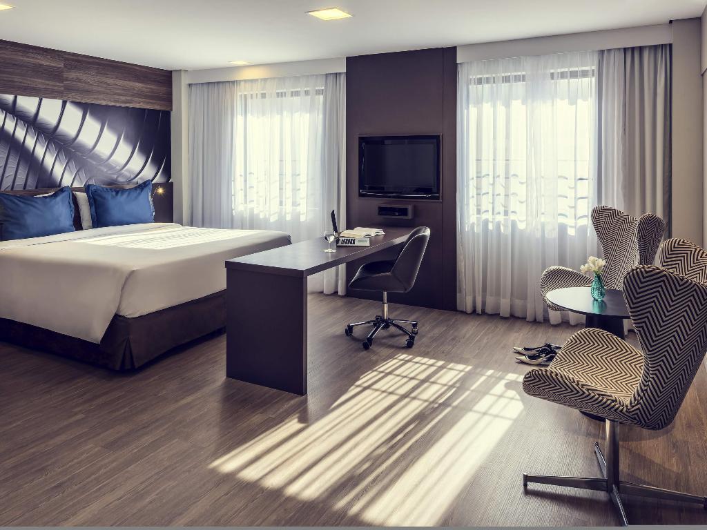 hotel-thumb
