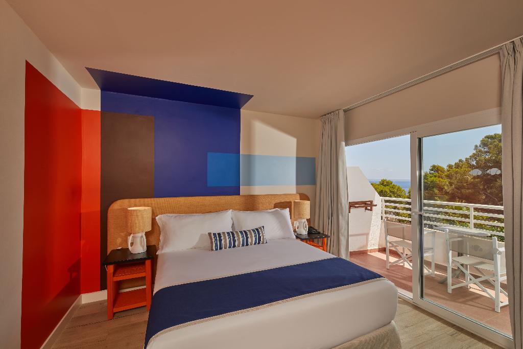 Alua Calvia 