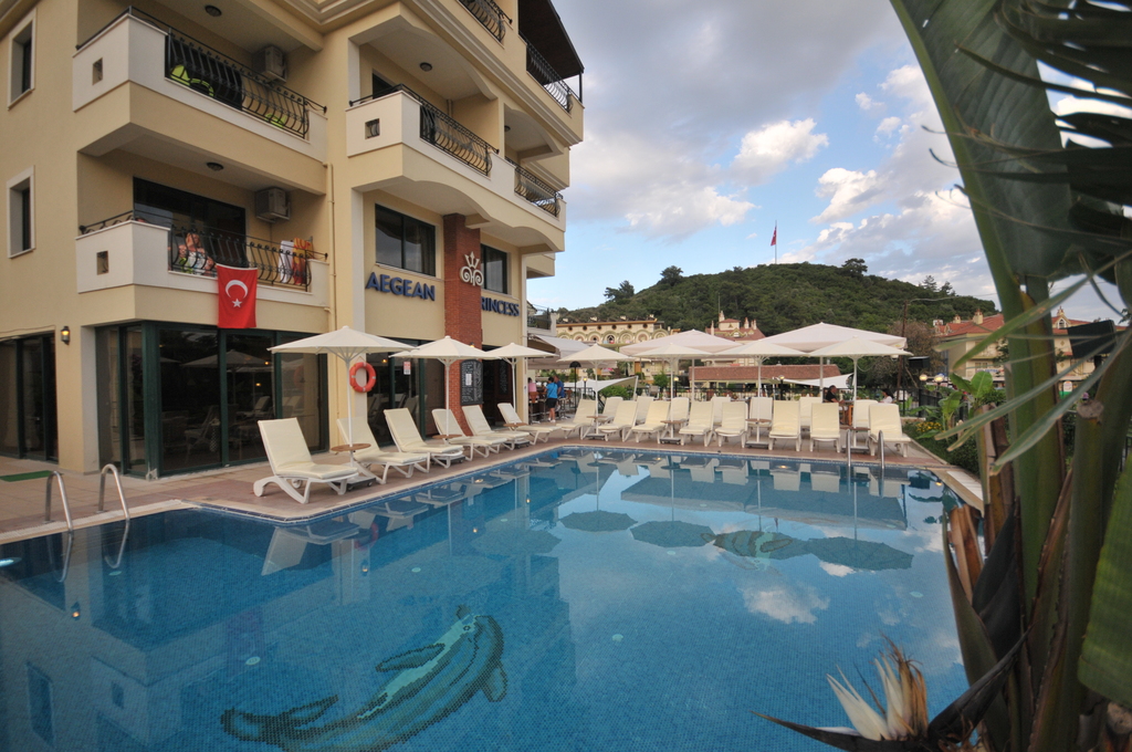hotel-thumb